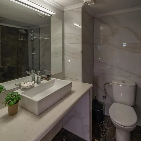 帕台农神庙旅馆