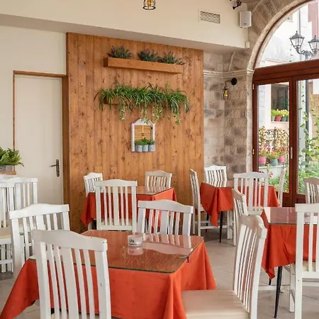 帕台农神庙旅馆 3* Koróni