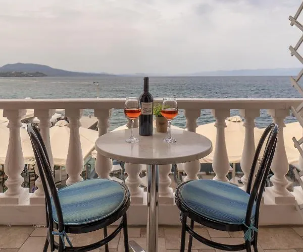 Parthenon Pensionat 3*