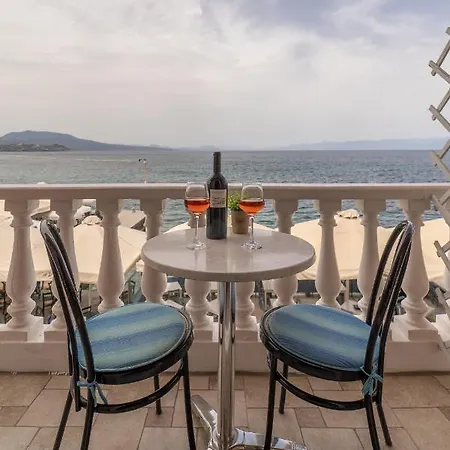 Parthenon Gæstehus 3*