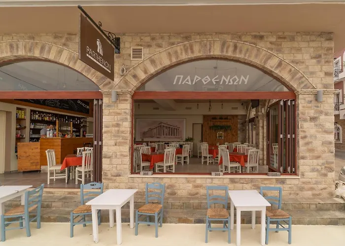 بيت ضيافة Parthenon 3*