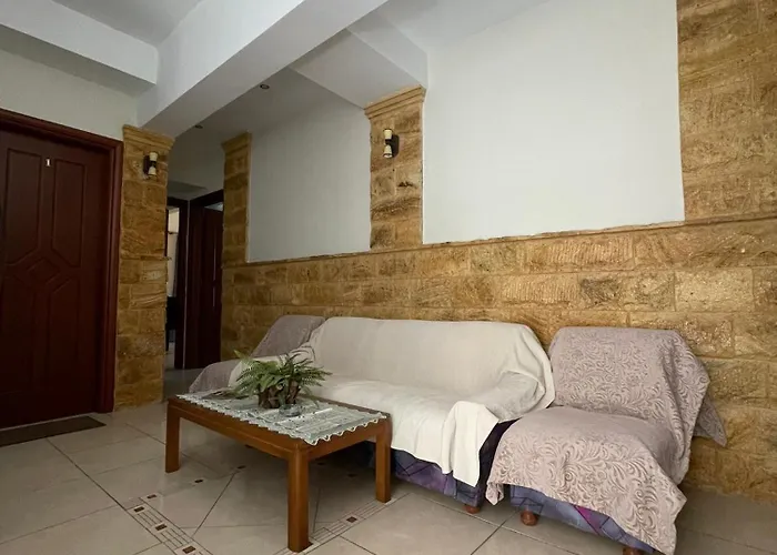 Parthenon بيت ضيافة Koróni